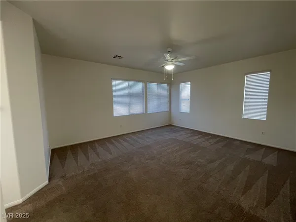 $2,500 | 783 Crest Valley Place, Henderson, NV 89011