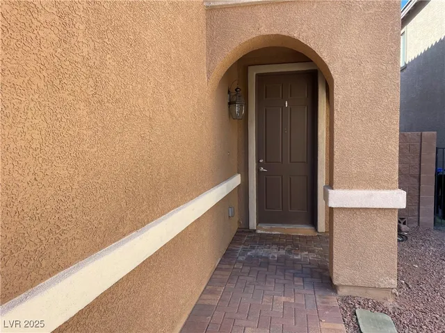 $2,500 | 783 Crest Valley Place, Henderson, NV 89011