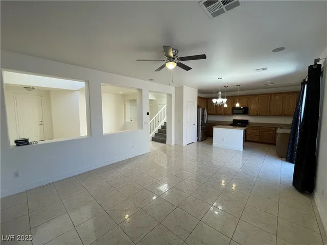 $2,500 | 783 Crest Valley Place, Henderson, NV 89011