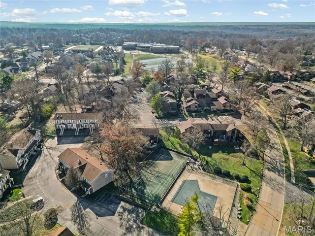 $189,900 | 1042 Humber Circle, St. Louis, MO 63129