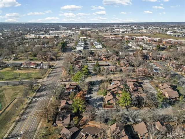 $189,900 | 1042 Humber Circle, St. Louis, MO 63129