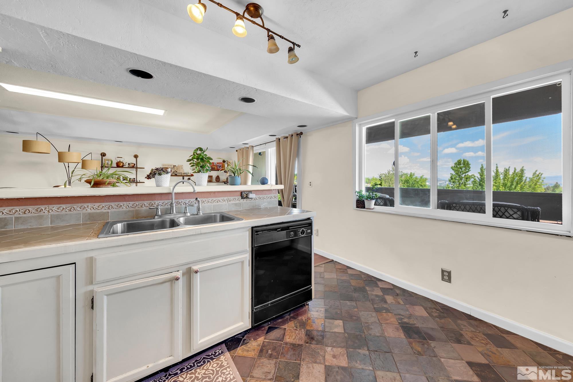 3145 Cashill Boulevard Reno, NV 89509 - Photo 15 of 26 Photo 15