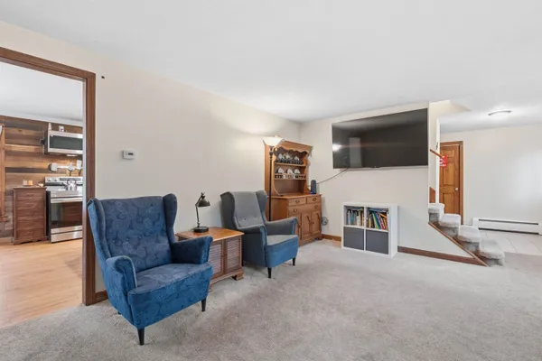 $425,000 | 99 Hunt Hill Road, Rindge, NH 03461