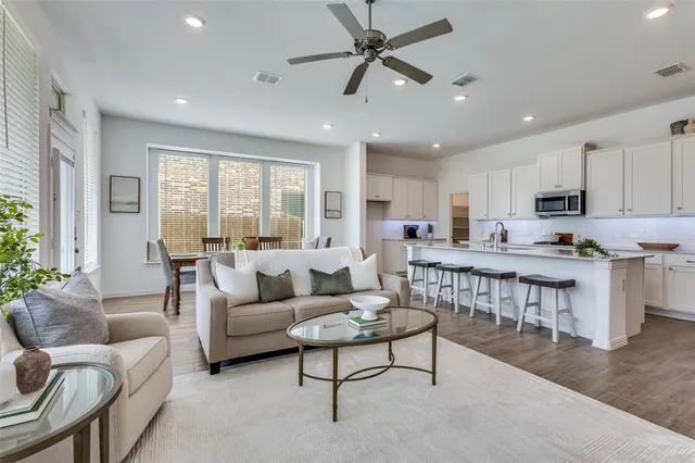 $379,999 | 307 Red Cedar Drive, Princeton, TX 75407