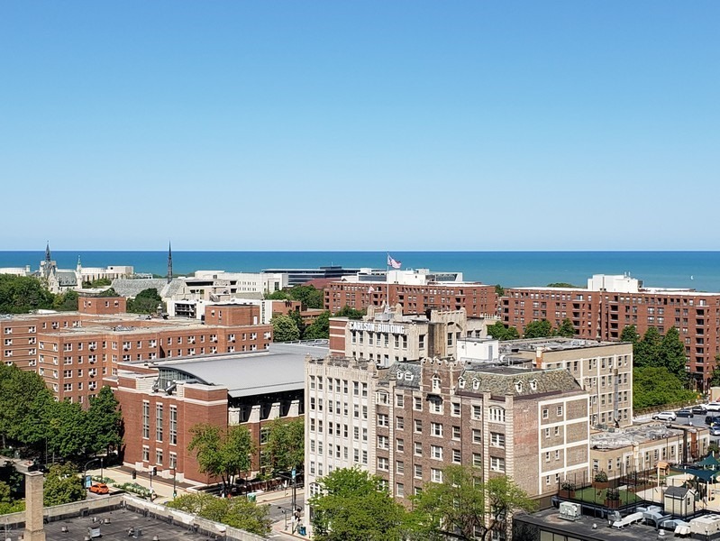 807 Davis Street, Unit 1307 Evanston, IL 60201 - Photo 12 of 22