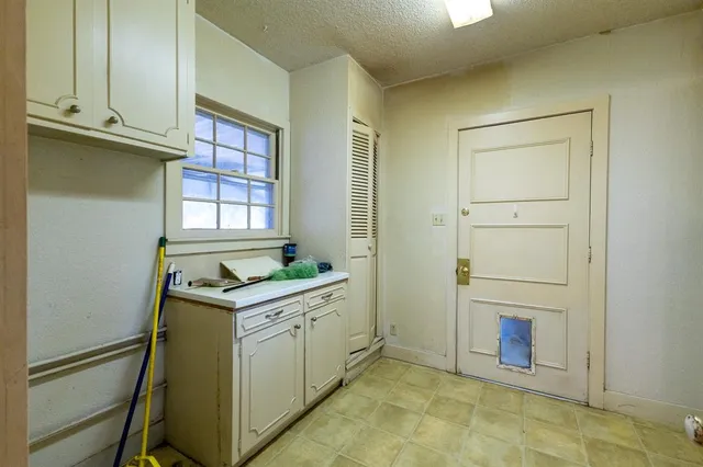 $189,900 | 1001 West Walnut Street, Coleman, TX 76834