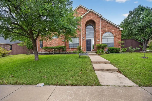 $425,000 | 5314 Somerset Drive, Rowlett, TX 75089
