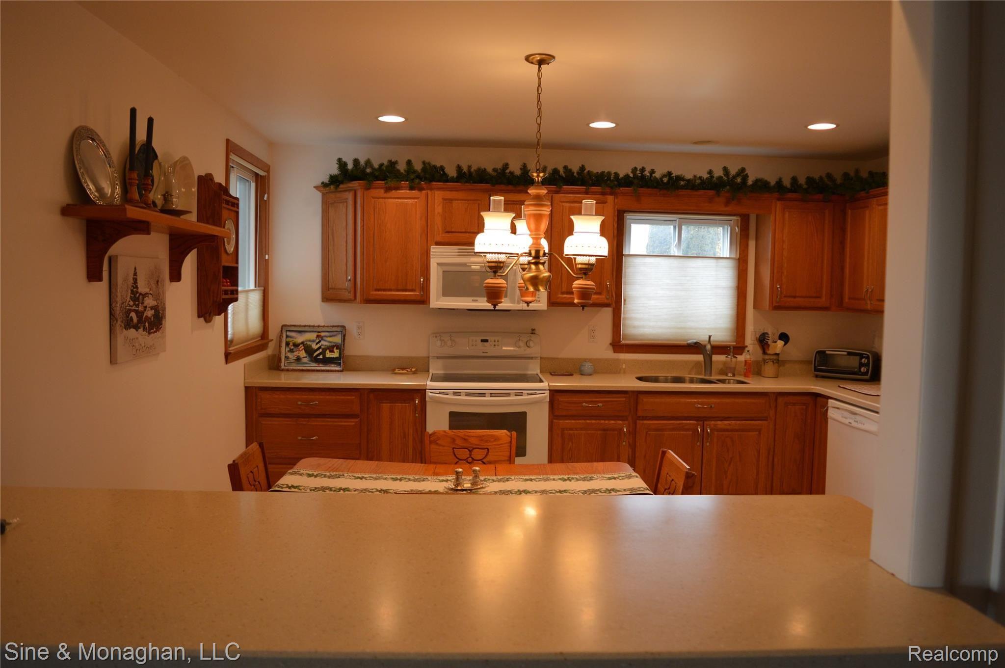 3261 Pointe Tremble Road Algonac, MI 48001 - Photo 19 of 33 038.JPG