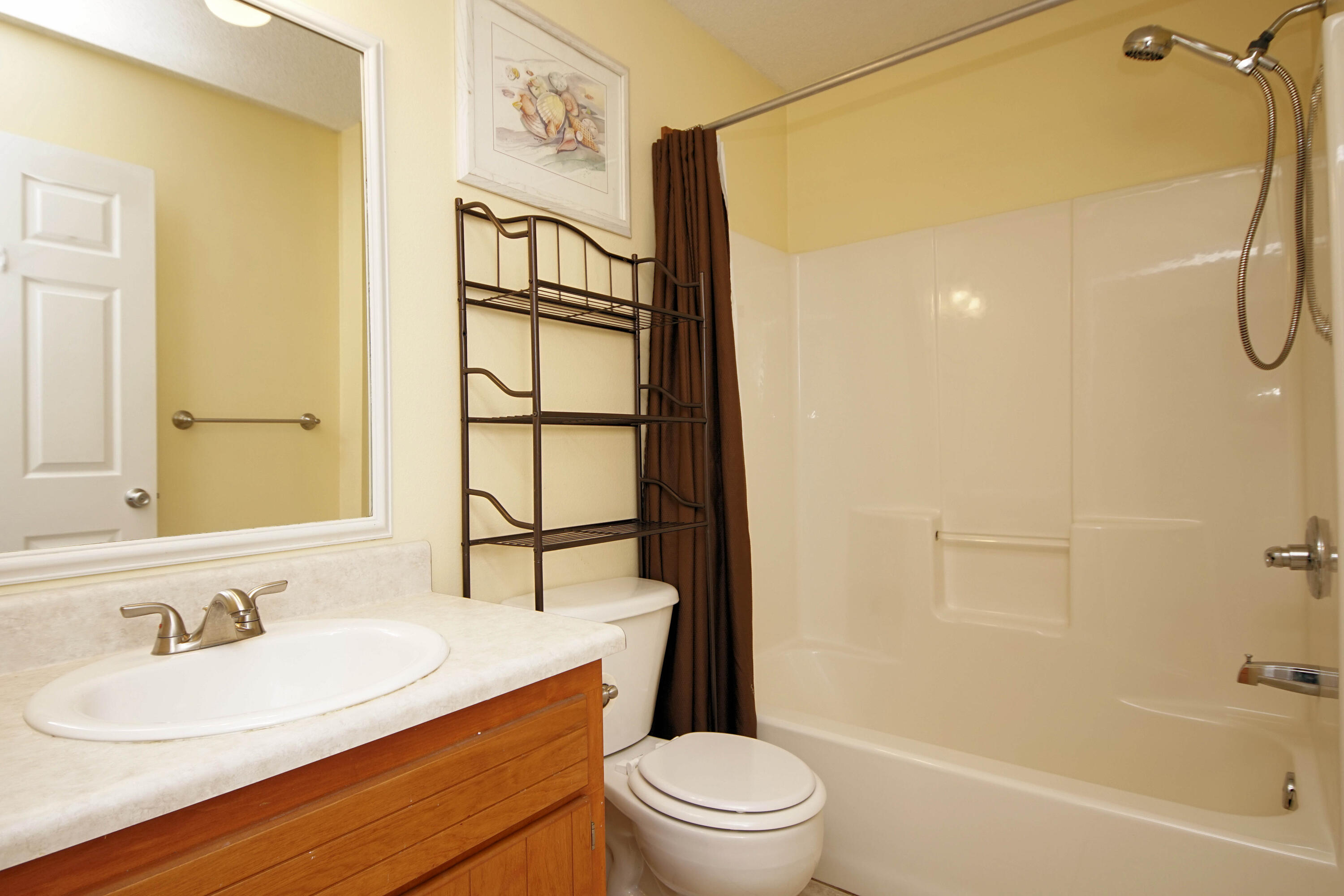 7323 Gordon Evans Road Navarre, FL 32566 - Photo 24 of 32 7323GordonEvansVBth