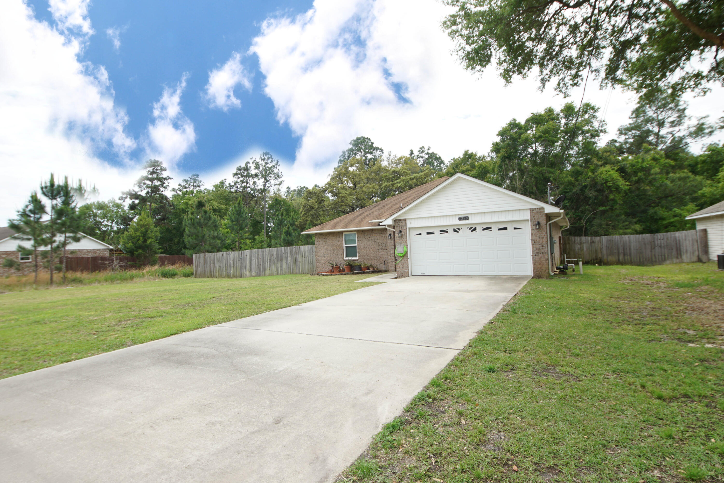 7323 Gordon Evans Road Navarre, FL 32566 - Photo 4 of 32 7323GordonEvansFrt32