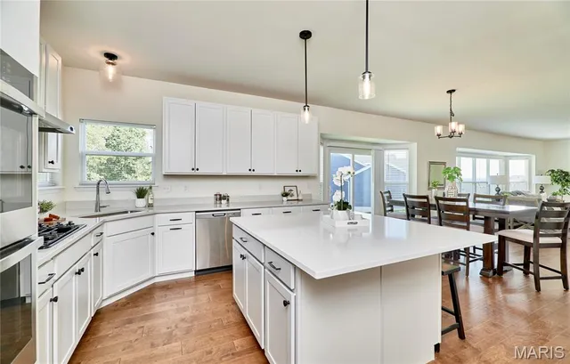 $494,000 | 17603 Hitching Post Court, Eureka, MO 63025