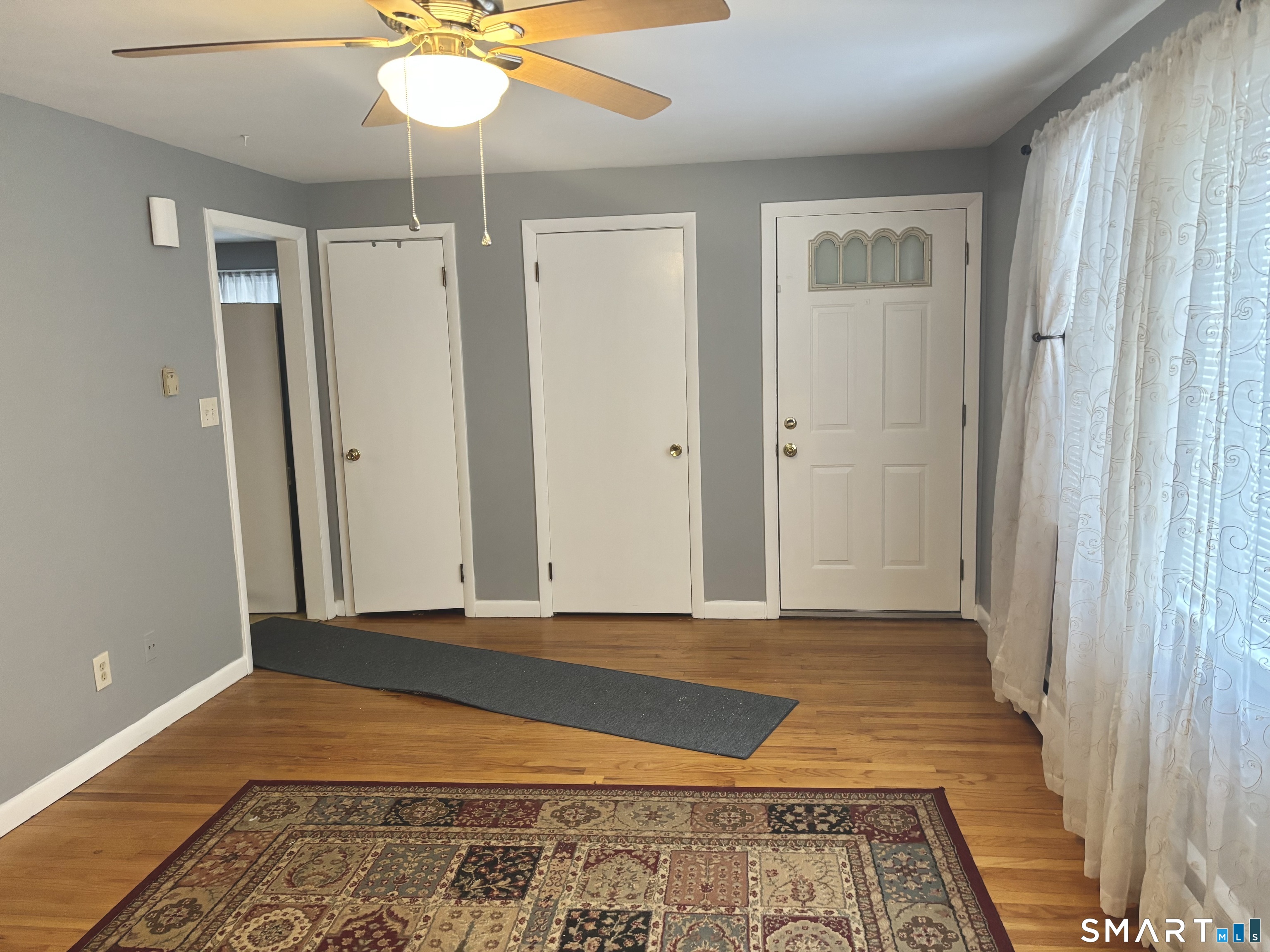 33 Spring Street Wallingford, CT 06492 - Photo 5 of 12