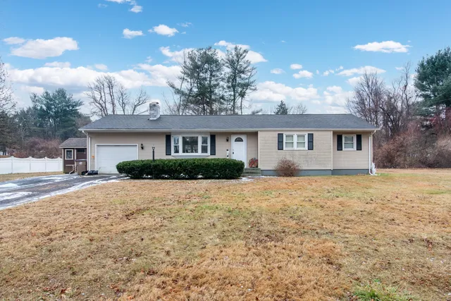 $2,200 | 45 Frederick Road, Vernon Rockville, CT 06066