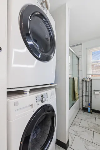 $2,200 | 45 Frederick Road, Vernon Rockville, CT 06066