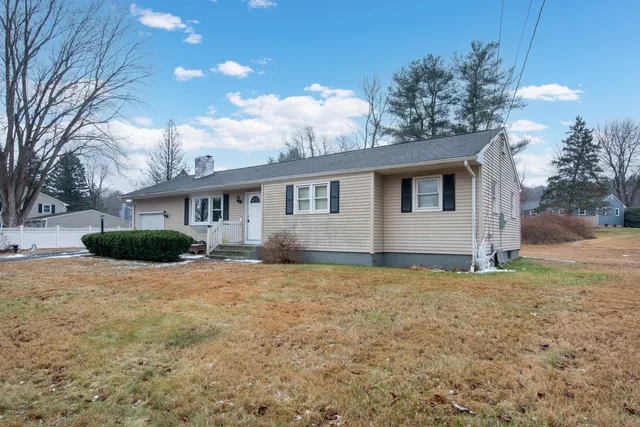 $2,200 | 45 Frederick Road, Vernon Rockville, CT 06066