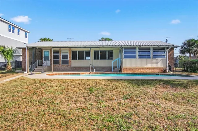 $2,500 | 1742 South Central Avenue, Flagler Beach, FL 32136