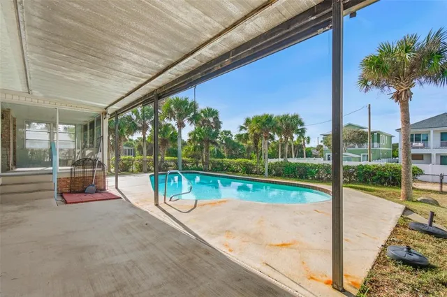 $2,500 | 1742 South Central Avenue, Flagler Beach, FL 32136