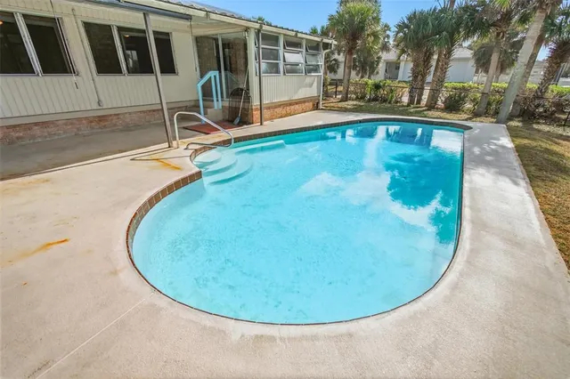 $2,500 | 1742 South Central Avenue, Flagler Beach, FL 32136