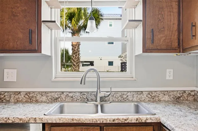 $2,500 | 1742 South Central Avenue, Flagler Beach, FL 32136