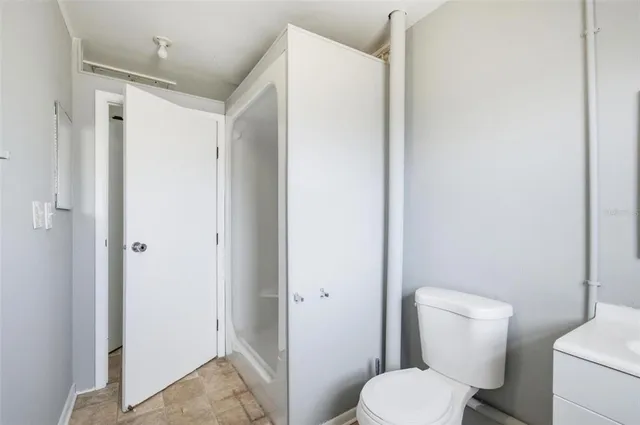 $2,500 | 1742 South Central Avenue, Flagler Beach, FL 32136