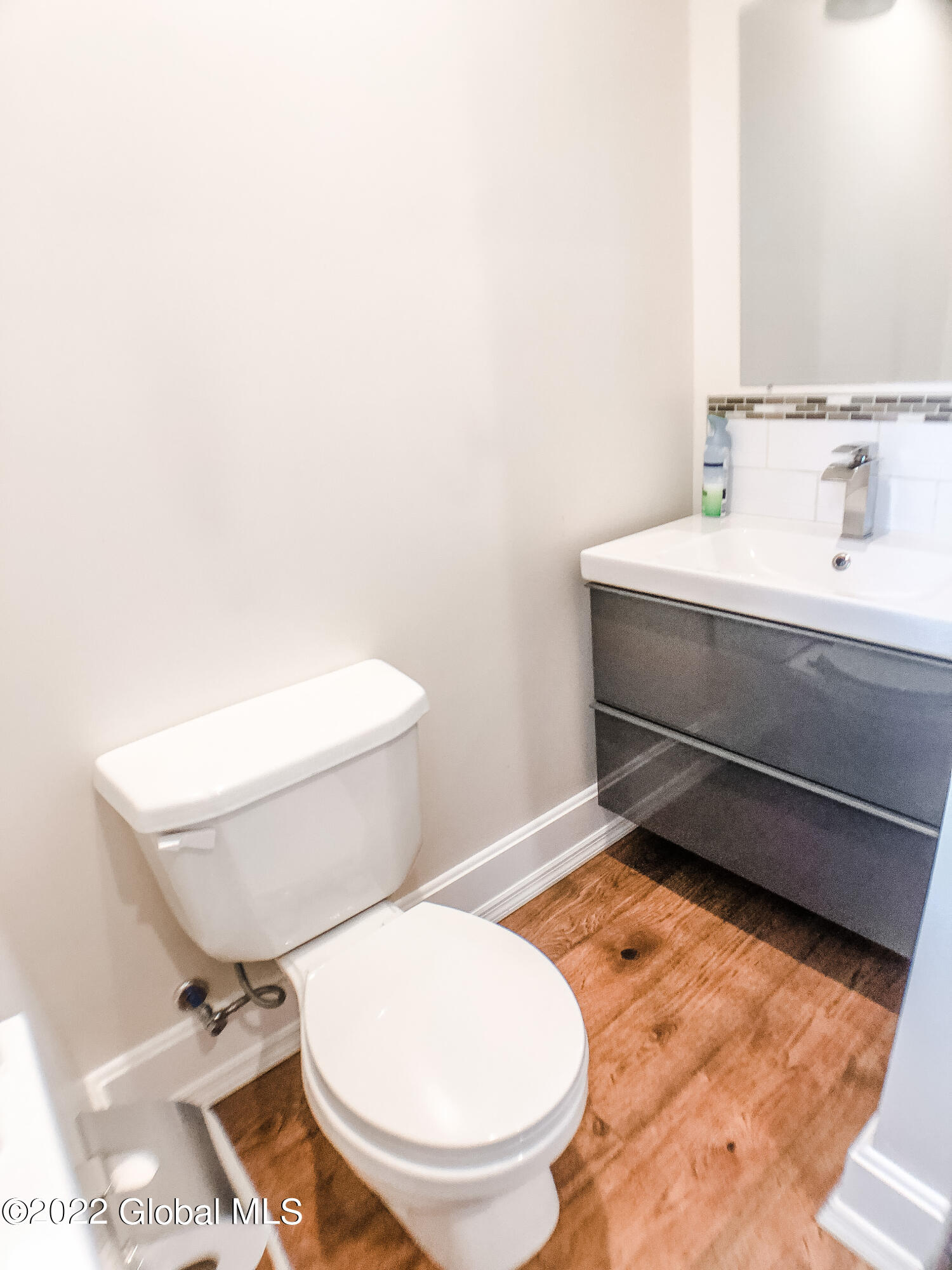 795 Wright Avenue Schenectady, NY 12309 - Photo 30 of 55 IMG_2407