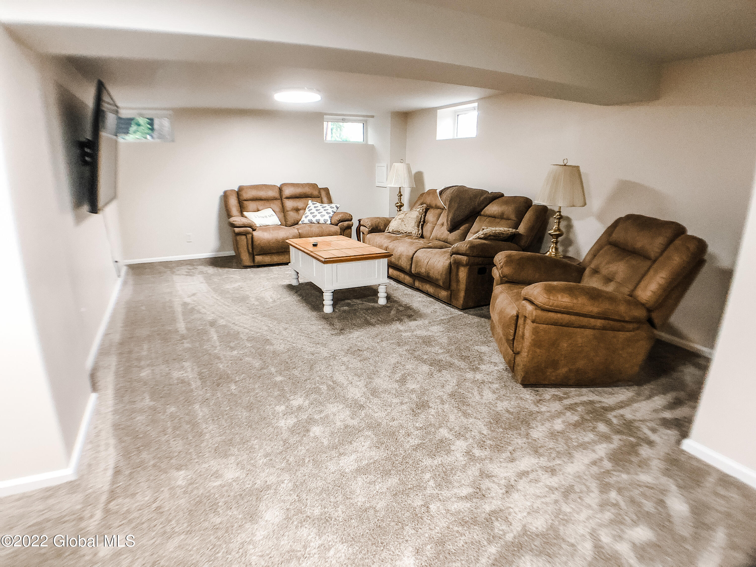 795 Wright Avenue Schenectady, NY 12309 - Photo 43 of 55 IMG_2428