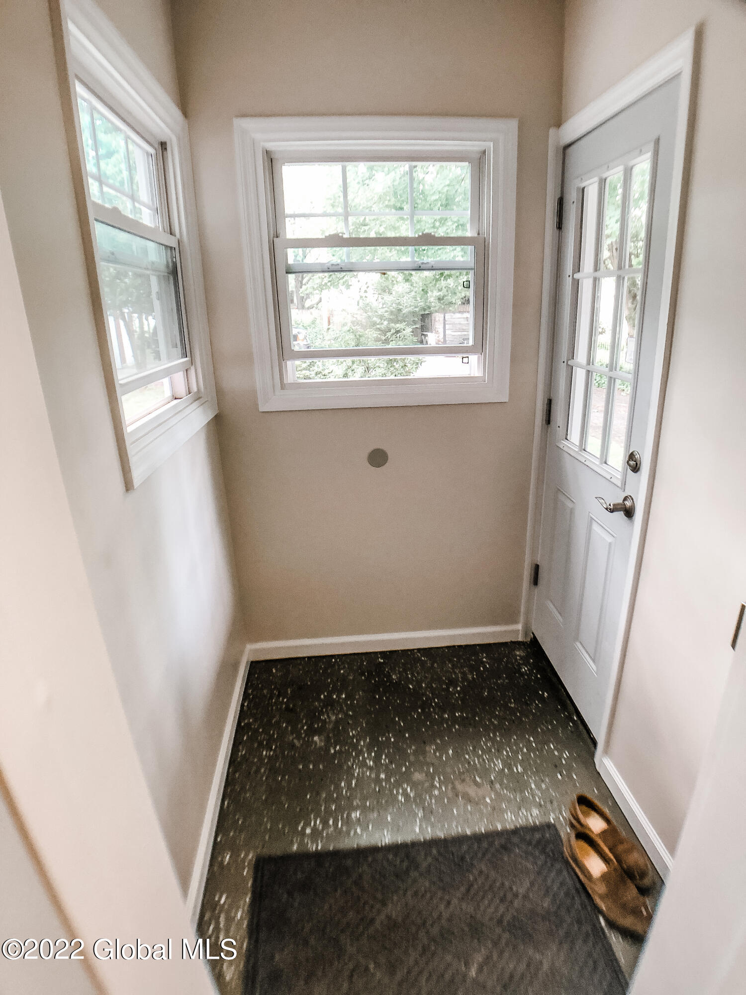 795 Wright Avenue Schenectady, NY 12309 - Photo 46 of 55 IMG_2431