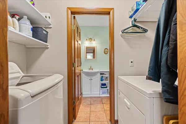 $474,900 | 15540 West Glendale Drive, New Berlin, WI 53151