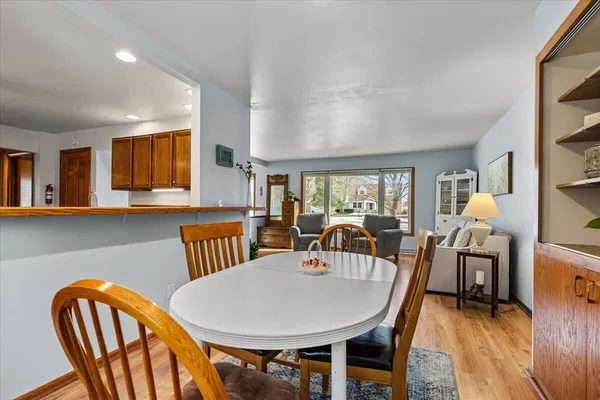 $474,900 | 15540 West Glendale Drive, New Berlin, WI 53151