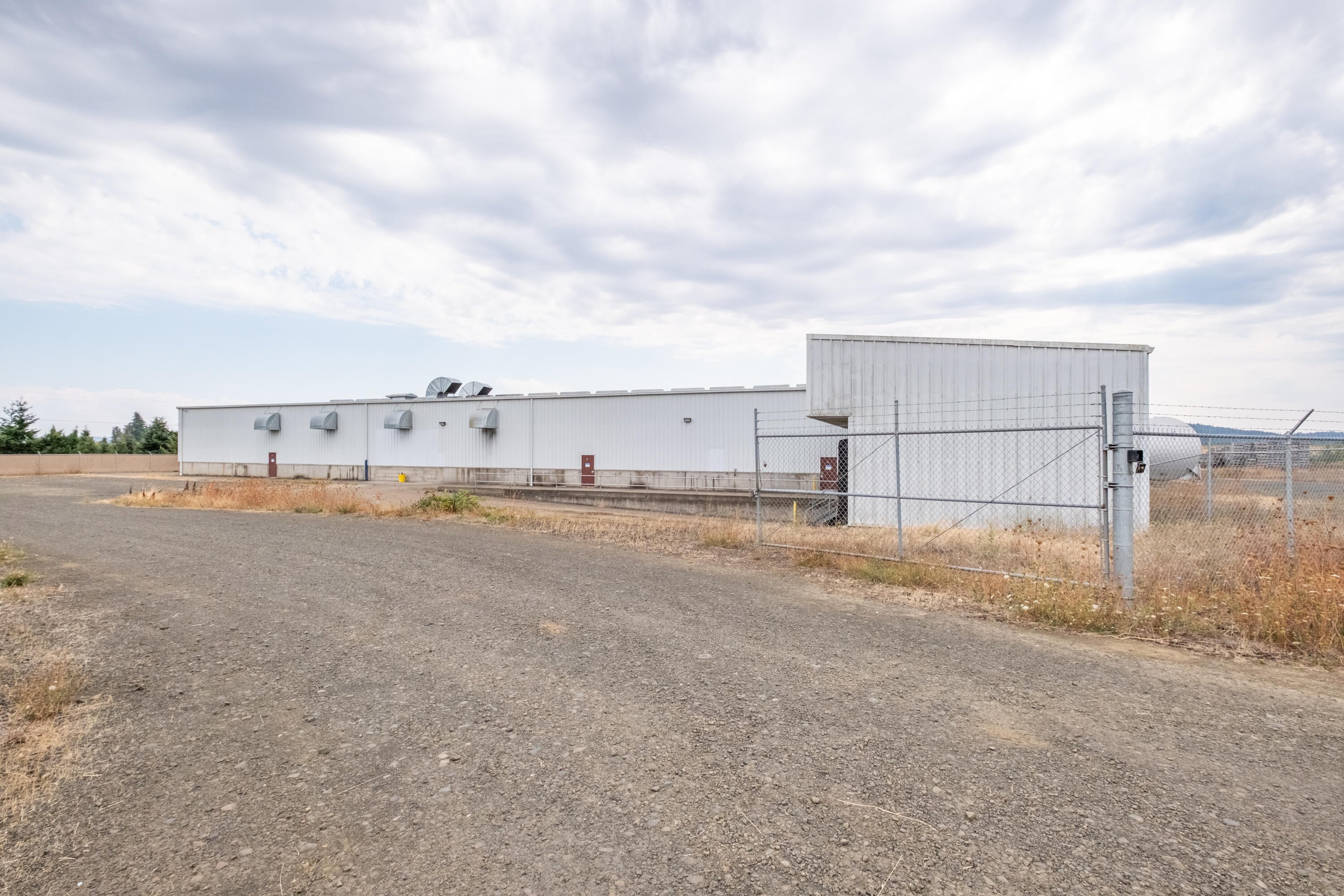 595 North Fir Villa Road Dallas, OR 97338 - Photo 28 of 37 MIT-66