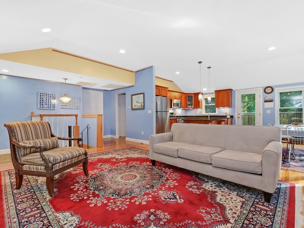 275 Prospect Hill Road Waltham, MA 02451 - Photo 14 of 38 Gallery Image 14