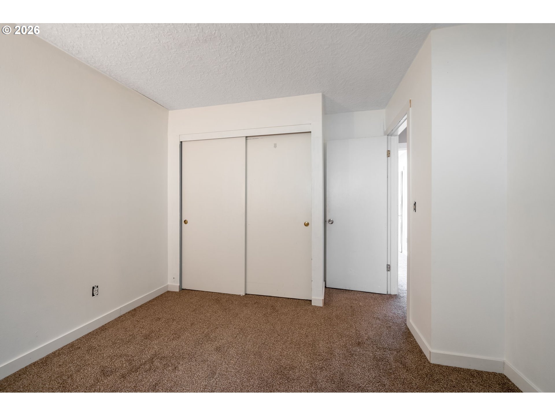 847 Southwest Broadway Drive, Unit 32 Portland, OR 97201 - Photo 13 of 28
