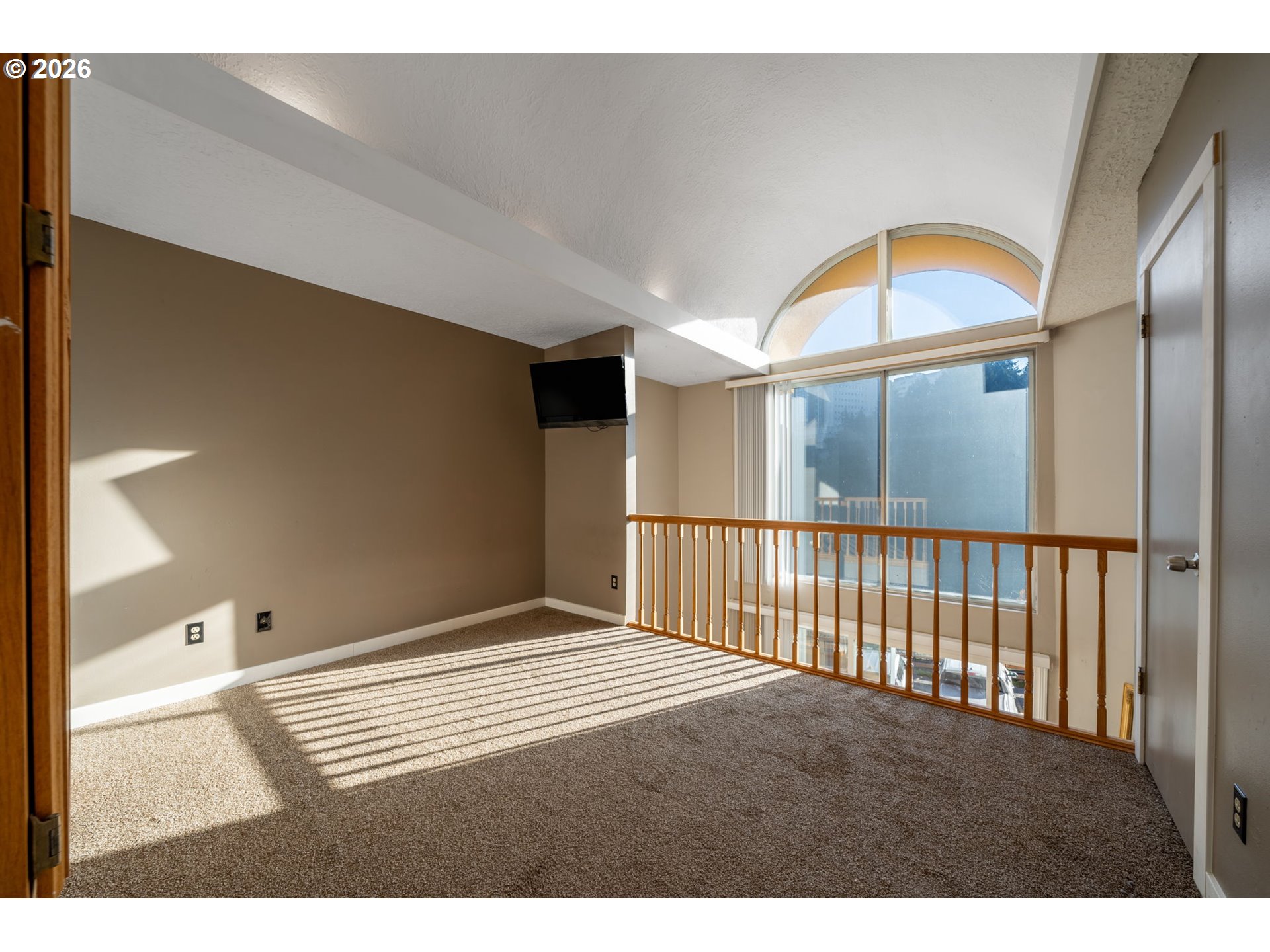 847 Southwest Broadway Drive, Unit 32 Portland, OR 97201 - Photo 16 of 28