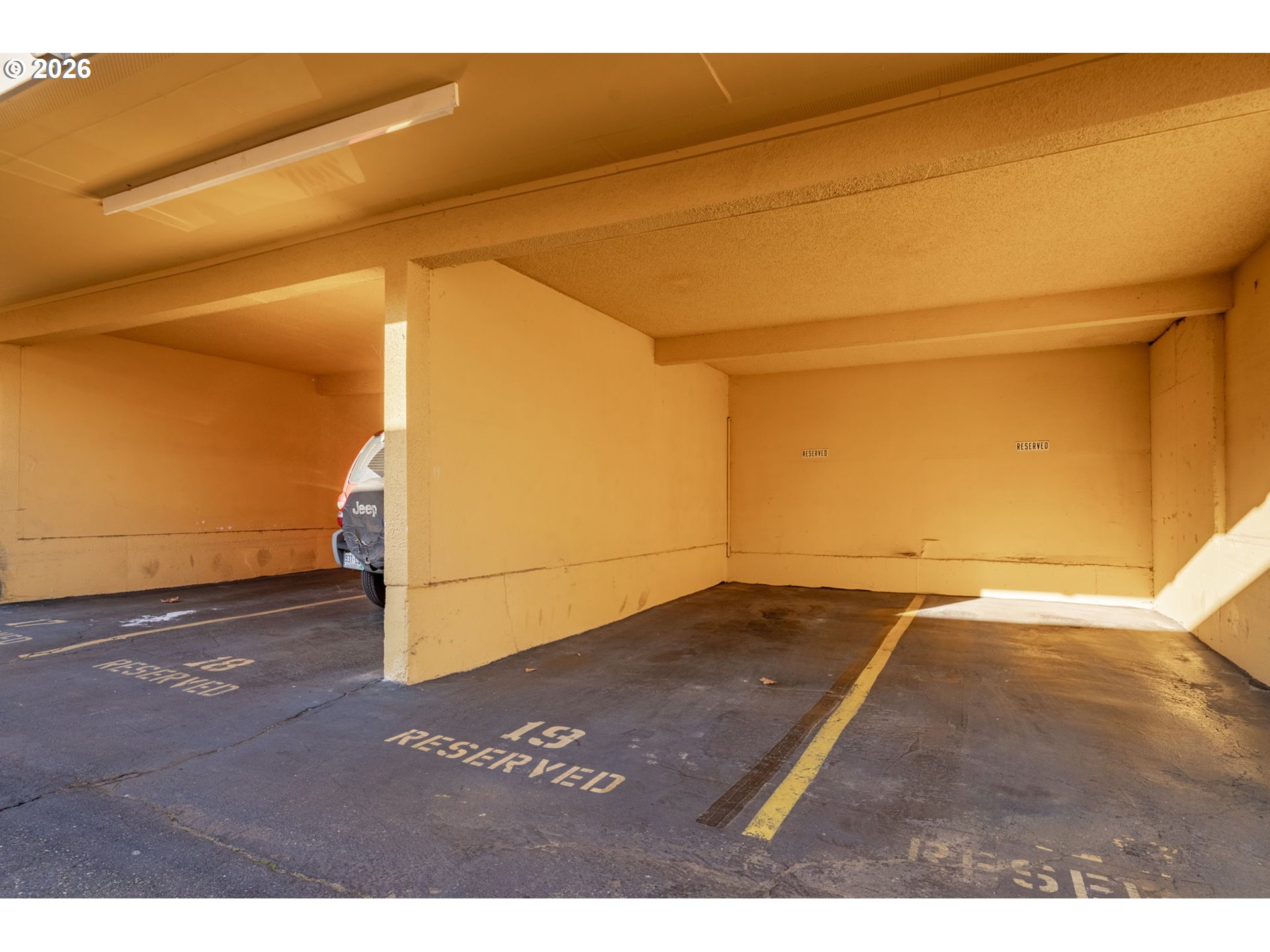 847 Southwest Broadway Drive, Unit 32 Portland, OR 97201 - Photo 24 of 28