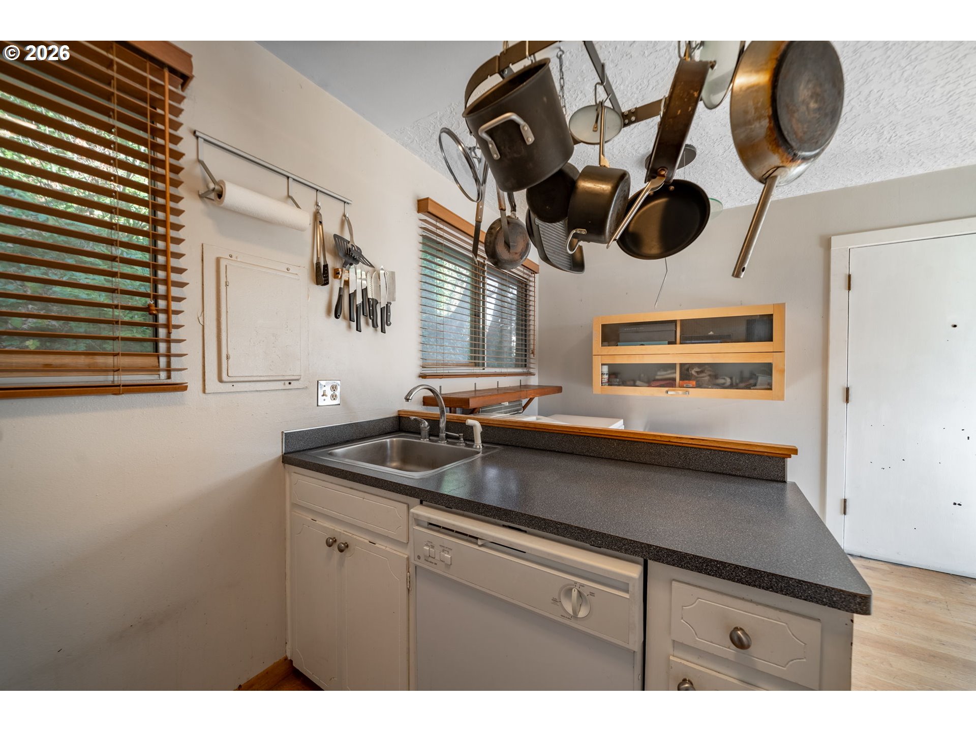 847 Southwest Broadway Drive, Unit 32 Portland, OR 97201 - Photo 6 of 28