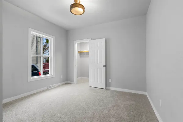 $335,000 | 1315 West Summer Street, Appleton, WI 54914
