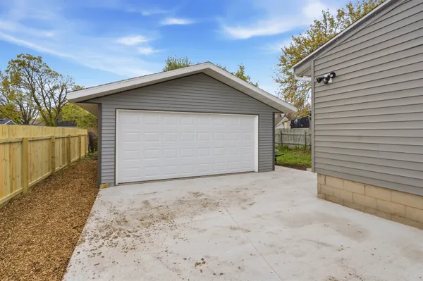 $335,000 | 1315 West Summer Street, Appleton, WI 54914