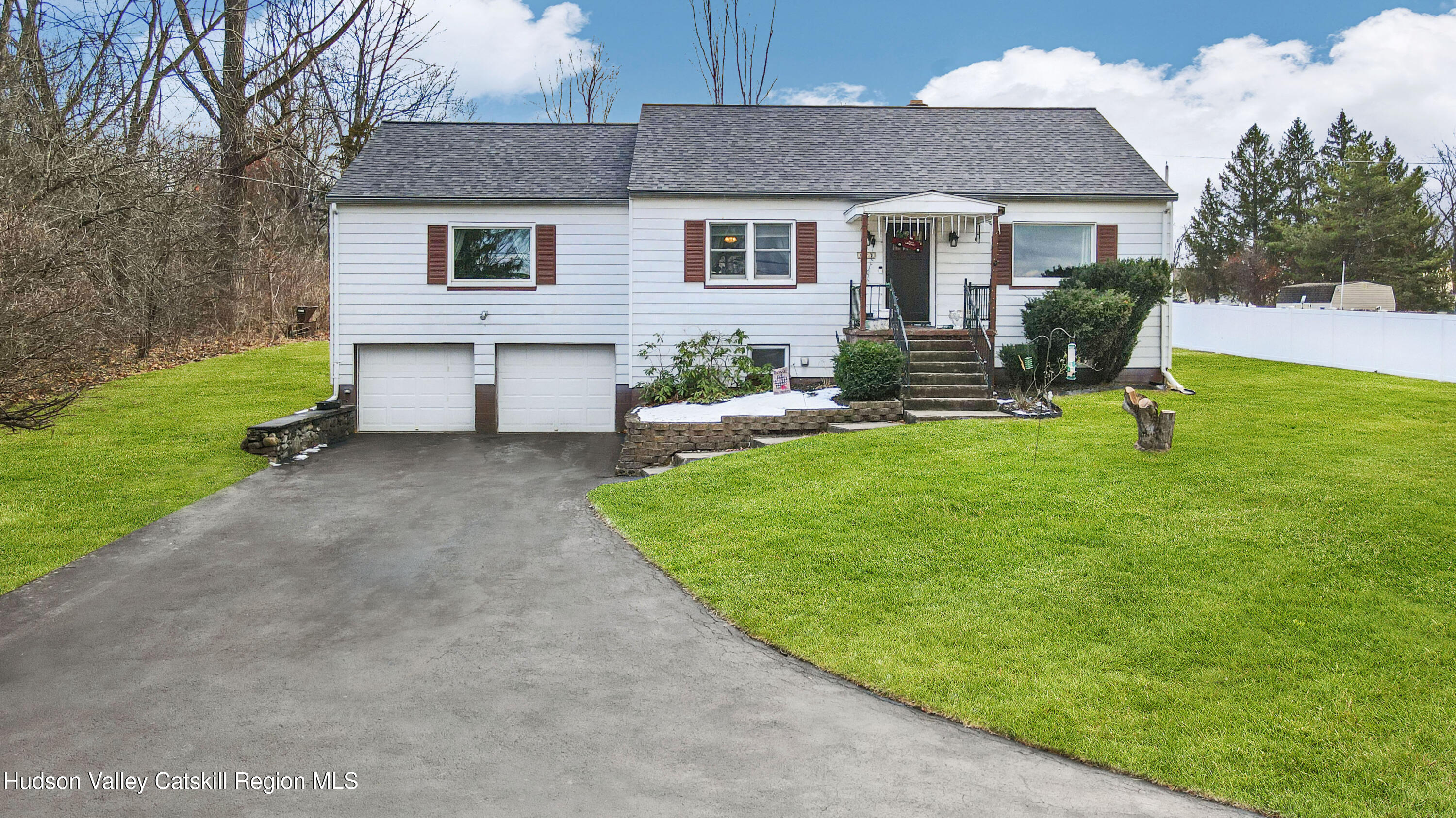 782 Freedom Plains Road Poughkeepsie, NY 12603 - Photo 2 of 41 1733735274538_1733701297086dji0195_1