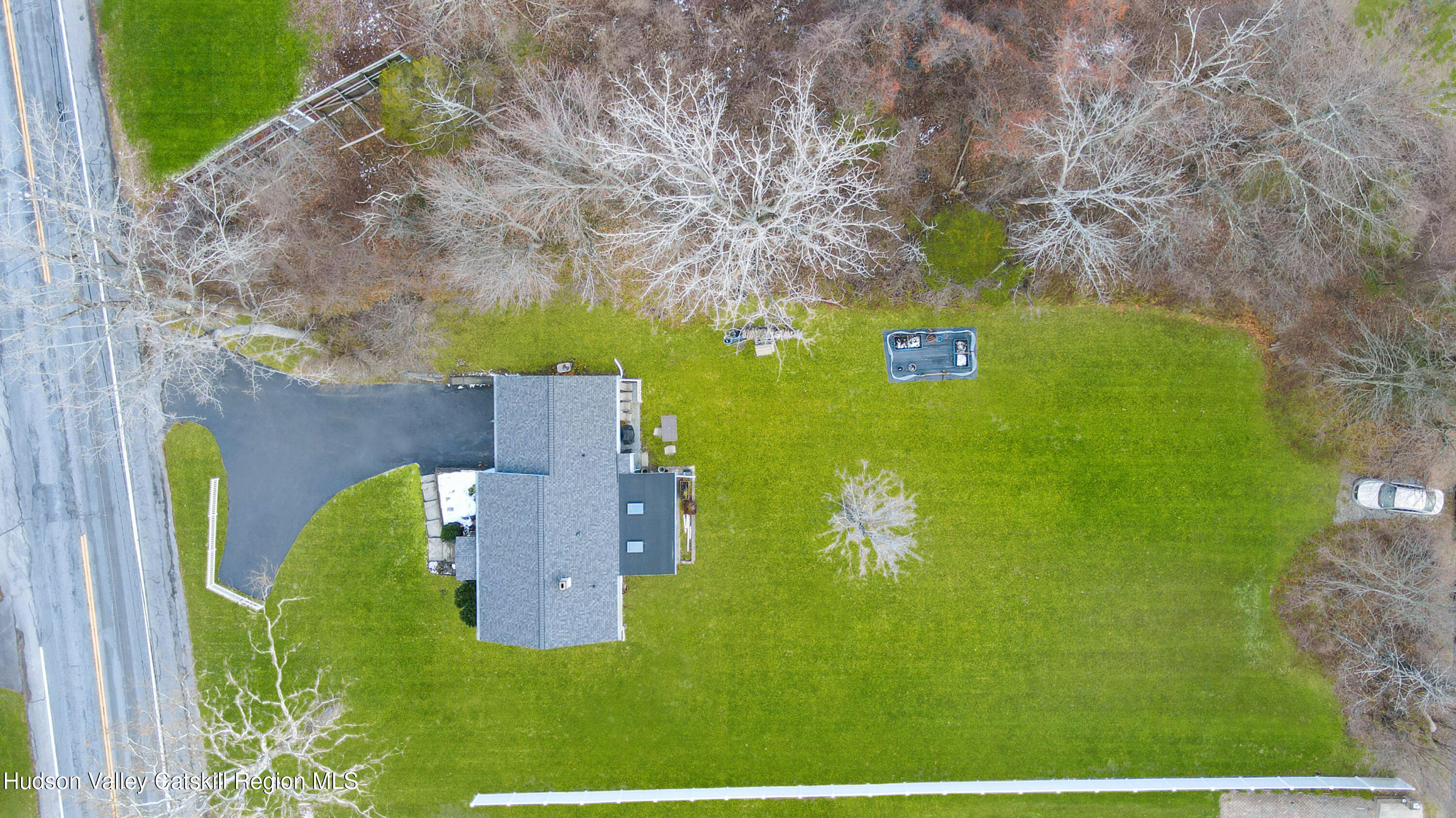 782 Freedom Plains Road Poughkeepsie, NY 12603 - Photo 31 of 41 1733735270641_1733701293264dji0190_1