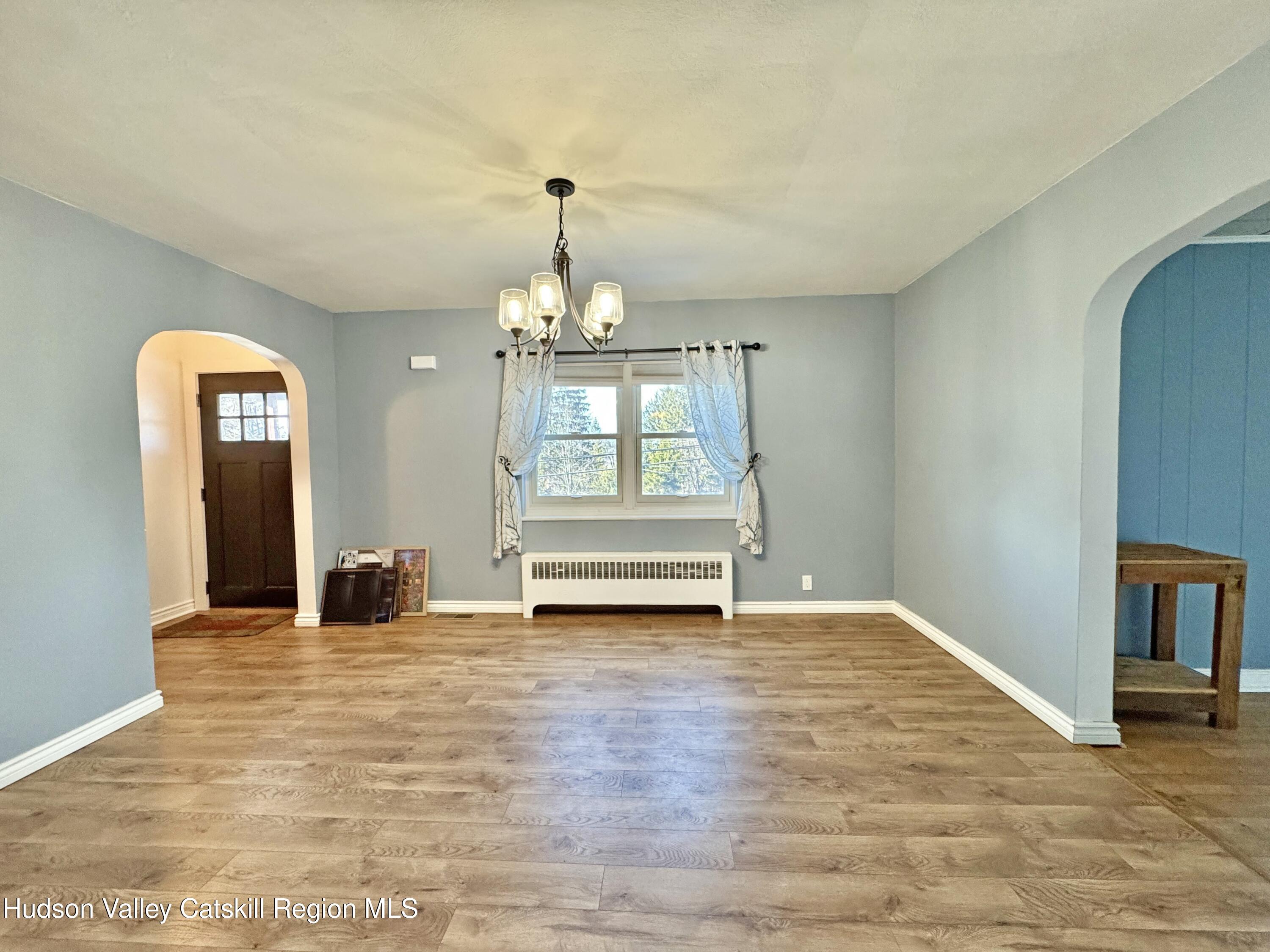782 Freedom Plains Road Poughkeepsie, NY 12603 - Photo 5 of 41 tempImageHFWbyK