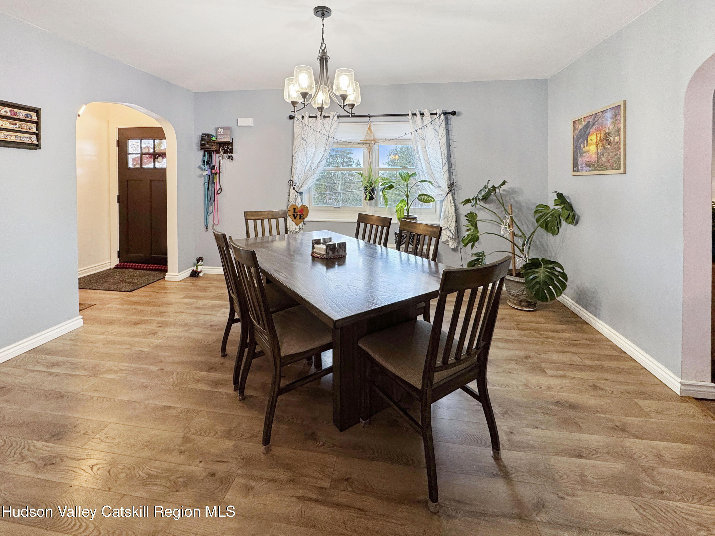 782 Freedom Plains Road Poughkeepsie, NY 12603 - Photo 6 of 41 1733735283130_1733701308959img01992_1