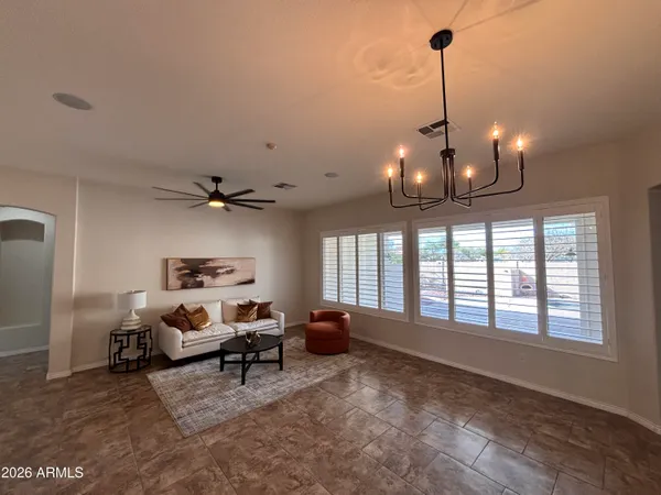 $725,000 | 434 East Sheffield Avenue, Gilbert, AZ 85296