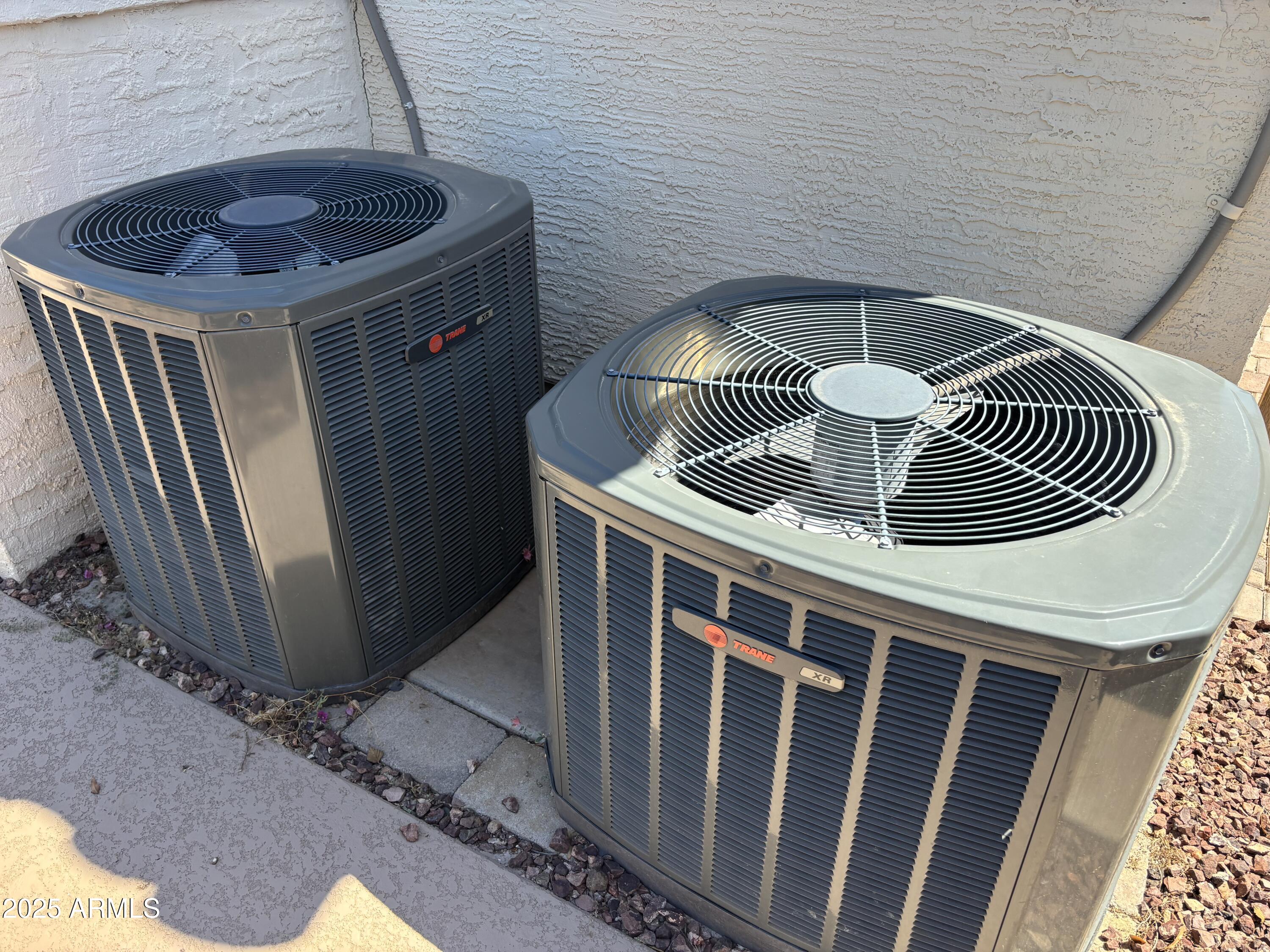 434 East Sheffield Avenue Gilbert, AZ 85296 - Photo 20 of 52 a kitchen with a sink and refrigerator