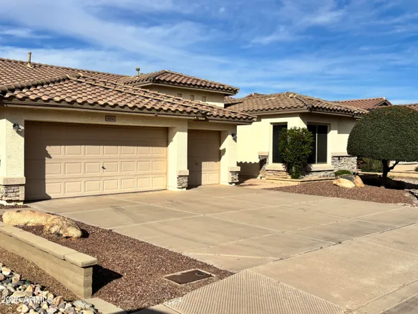 $725,000 | 434 East Sheffield Avenue, Gilbert, AZ 85296