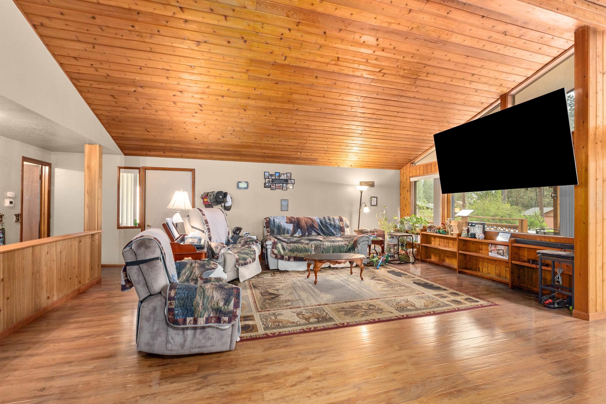 1367 Kettle Park Road Kettle Falls, WA 99141 - Photo 13 of 40