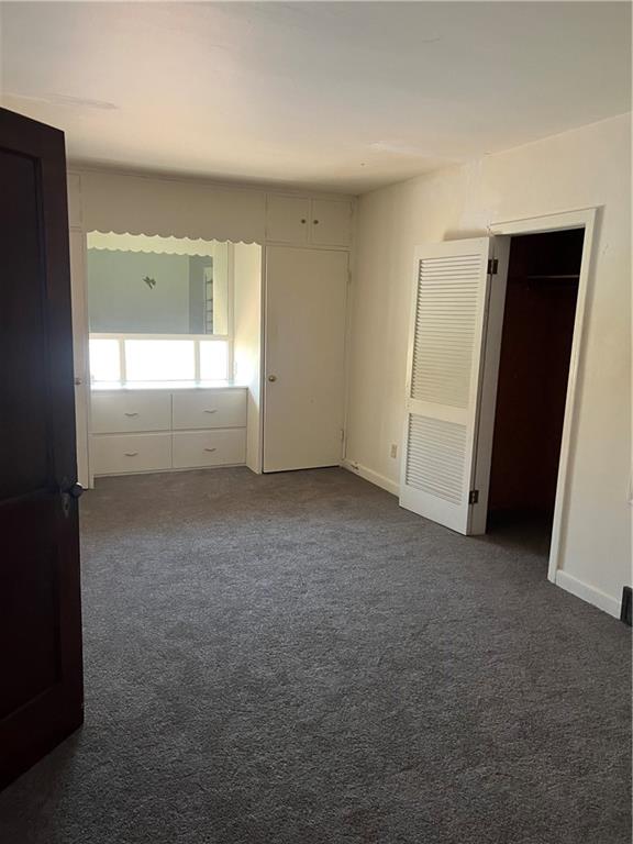 1512 Ridge Avenue New Kensington, PA 15068 - Photo 7 of 20 an empty room with windows