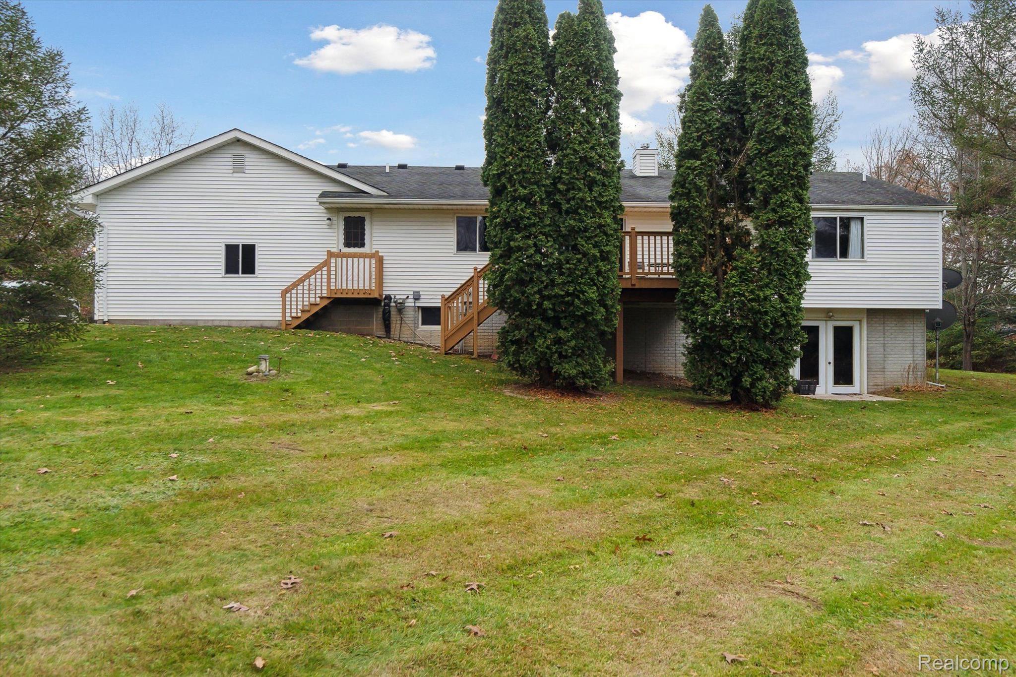 5107 East Allen Road Howell, MI 48855 - Photo 19 of 25 Gallery Image 19