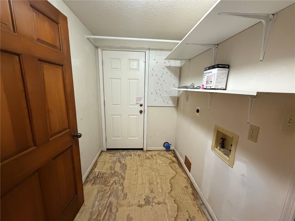 121 Riverwood Road Brunswick, GA 31523 - Photo 13 of 34