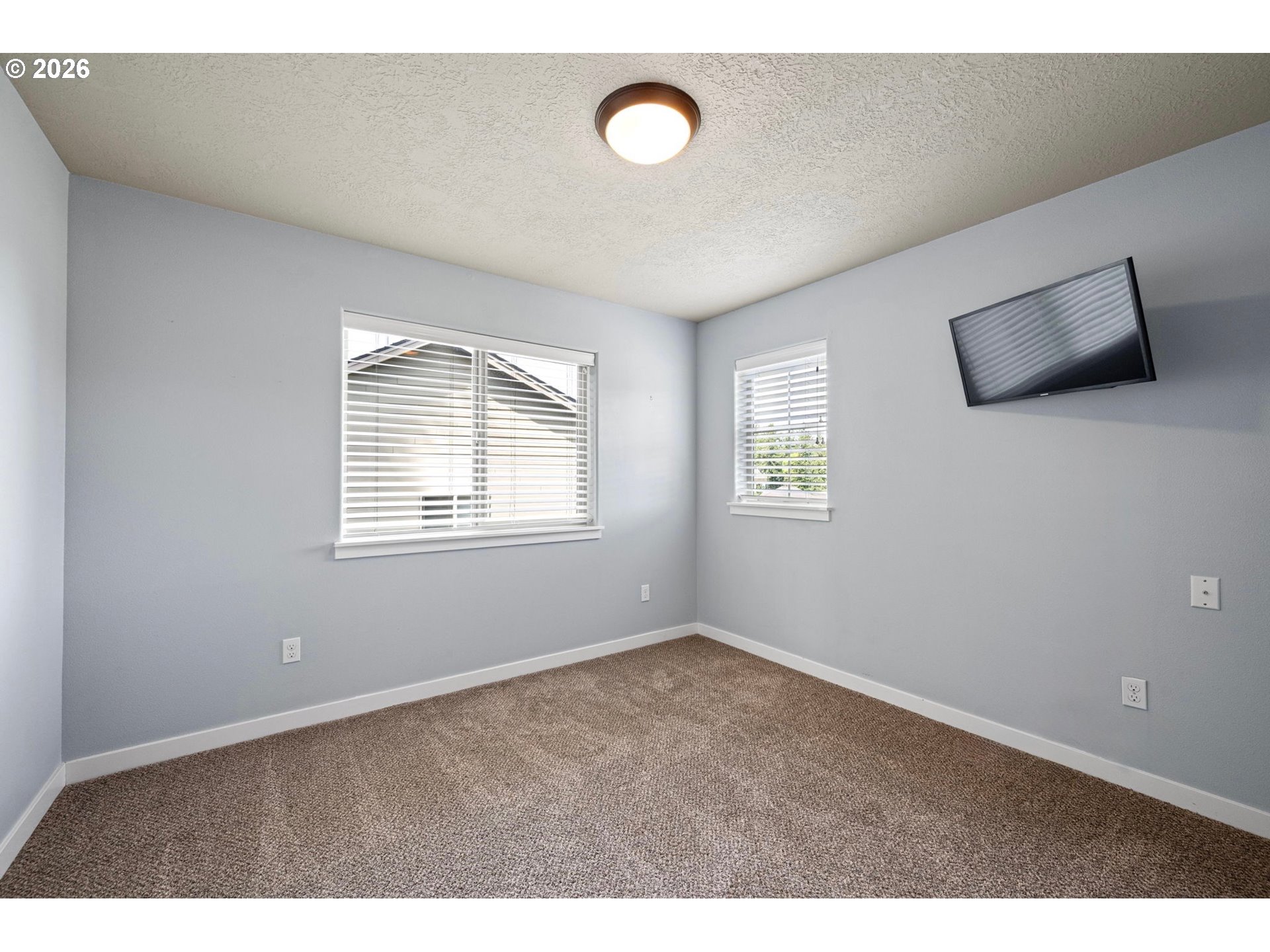 3237 Timberline Drive Eugene, OR 97405 - Photo 26 of 44 Bedroom