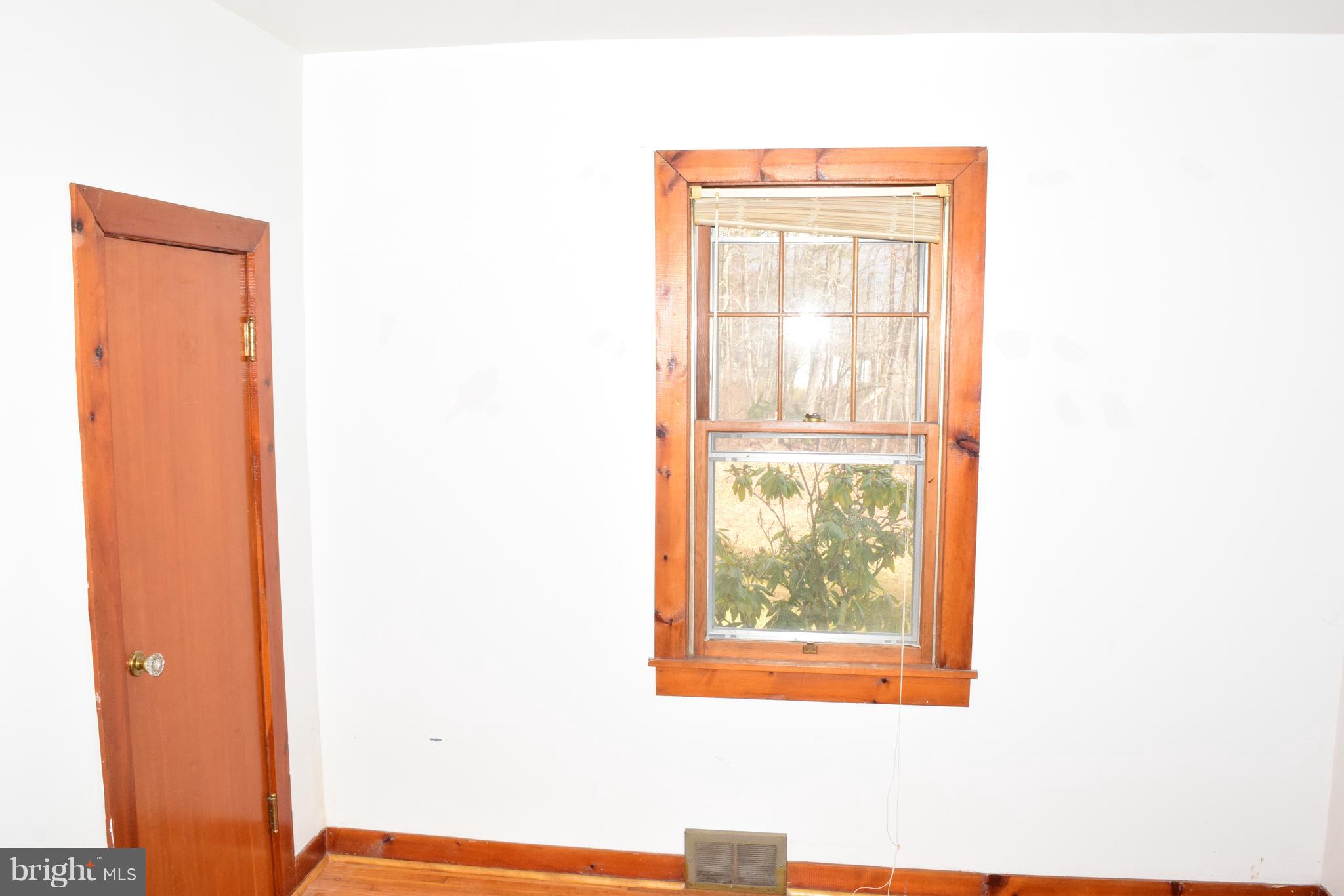 4738 Valley Road Berkeley Springs, WV 25411 - Photo 12 of 38 Gallery Image 12